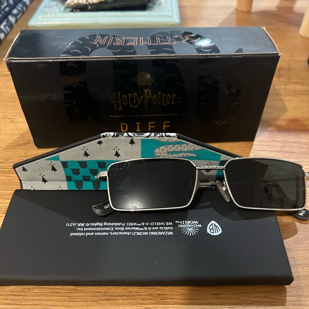 Harry Potter Slytherin Diff Sunglasses